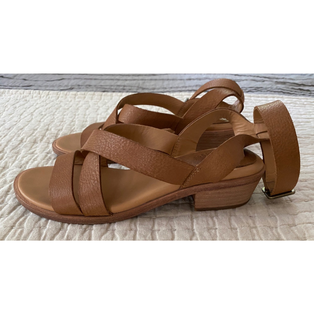 Kork-Ease Womens 8 Leather Ankle Strap Sandals Cushioned Arch Support Comfort